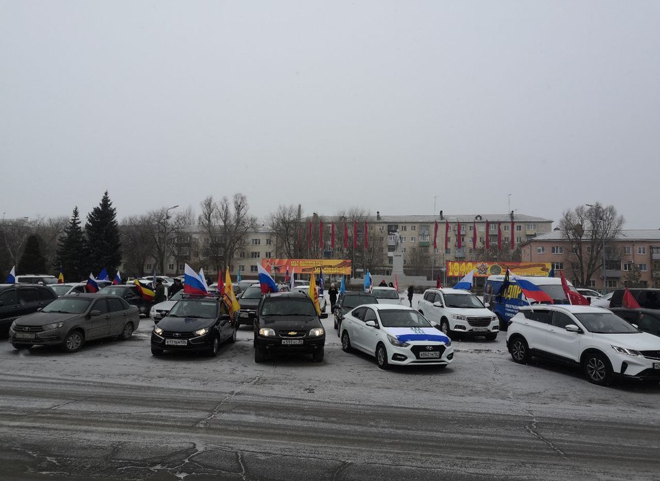 В Камышине состоялся автопробег в честь 80-й годовщины победы в Сталинградской битве